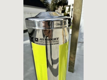 Image 1 of 2