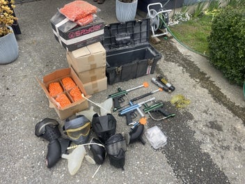 Image 1 of 4