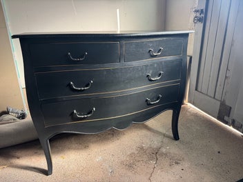Image 1 of 6
