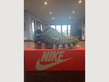 Image 1 of 4