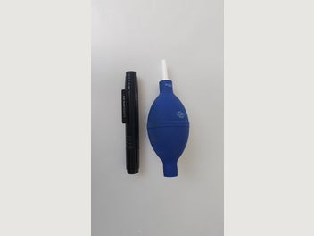 Image 1 of 3