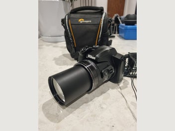 Image 1 of 7