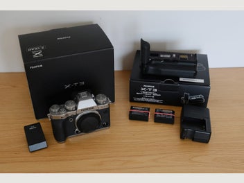 Image 1 of 7