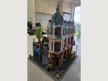 Image 1 of 4