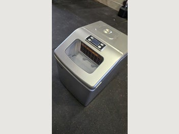 Image 1 of 5