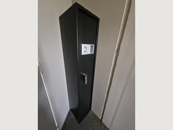 Image 1 of 8