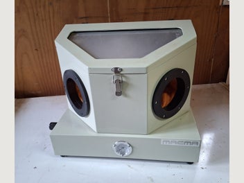 Image 1 of 5