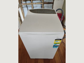 Image 1 of 6