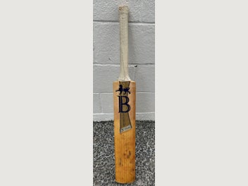 Image 1 of 7