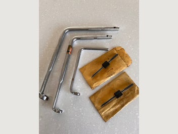 Image 1 of 2