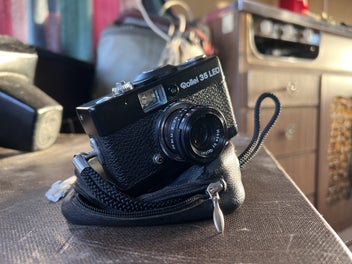 Image 1 of 6