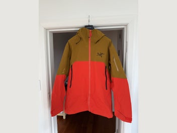 Image 1 of 6