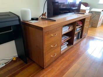 Image 1 of 7
