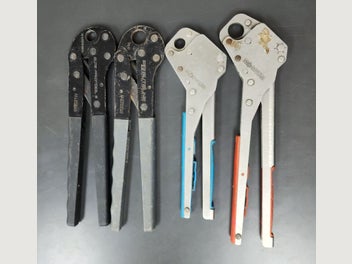 Image 1 of 7