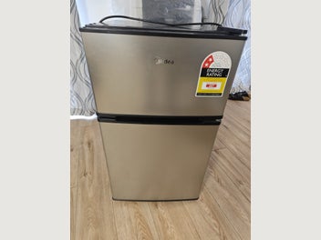 Image 1 of 3