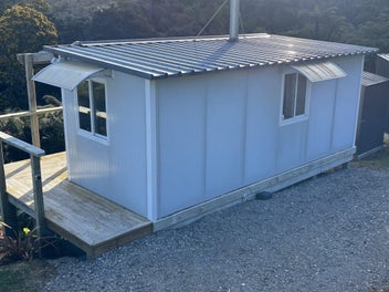 Image 1 of 18