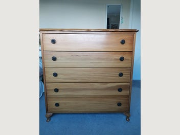 Image 1 of 5