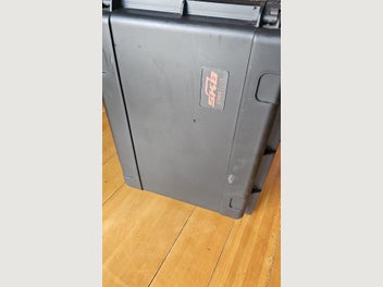 Image 1 of 6