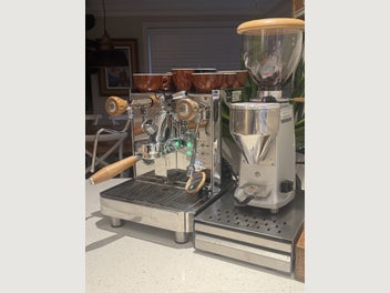 Image 1 of 8