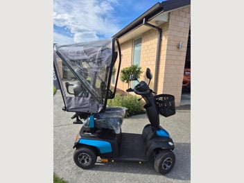 Image 1 of 6