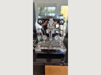 Image 1 of 8