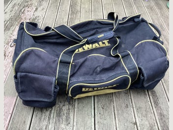 Image 1 of 7