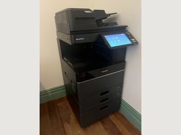 Image 1 of 7