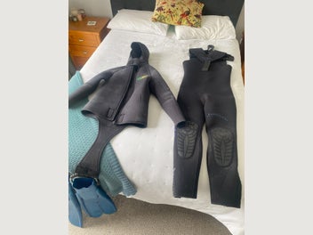 Image 1 of 4