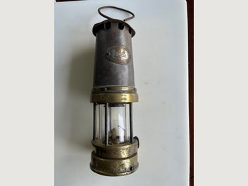 Image 1 of 7