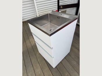 Image 1 of 8