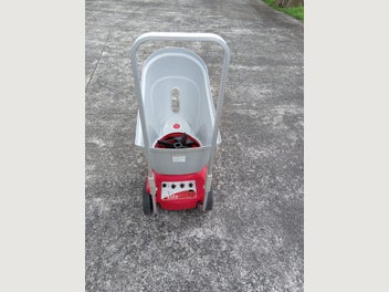 Image 1 of 7