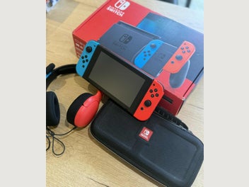 Image 1 of 6