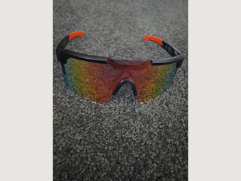 Image 1 of 7