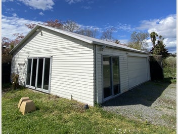 Image 1 of 17