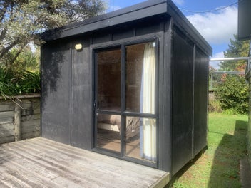 Image 1 of 8