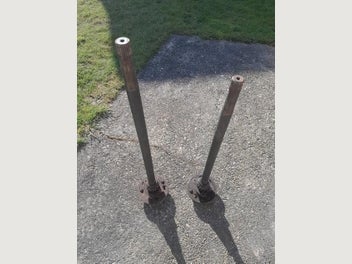 Image 1 of 2