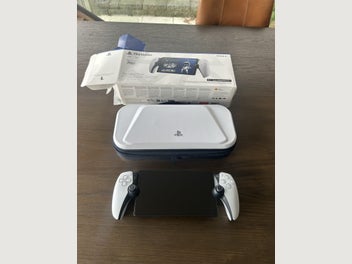 Image 1 of 4