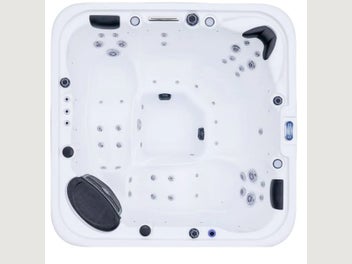 Image 1 of 7