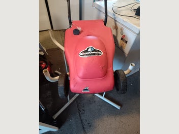Image 1 of 5