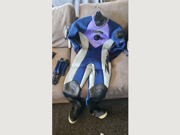 Image 1 of 5