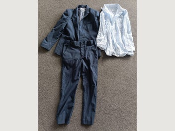 Image 1 of 4
