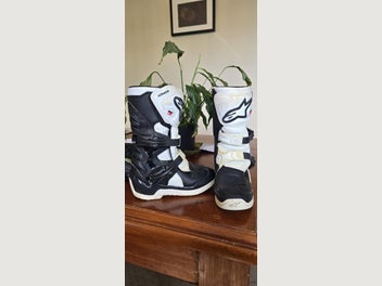 Image 1 of 7