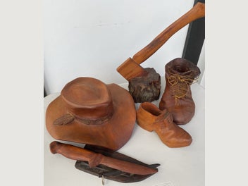 Image 1 of 5