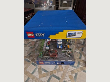 Image 1 of 4