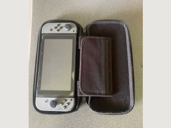 Image 1 of 6