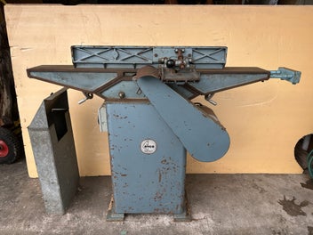 Image 1 of 6