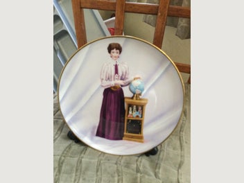 Image 1 of 5