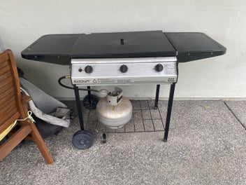 Image 1 of 7