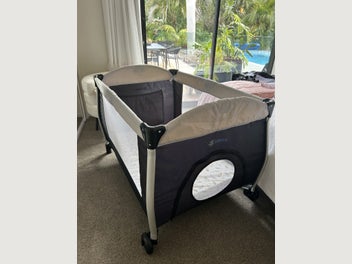 Image 1 of 7