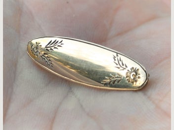 Image 1 of 4